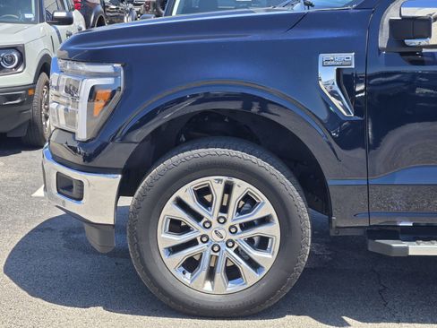 Used 2025 Ford F150 Lariat w/ Equipment Group 501A Mid AWD/4WD image 8