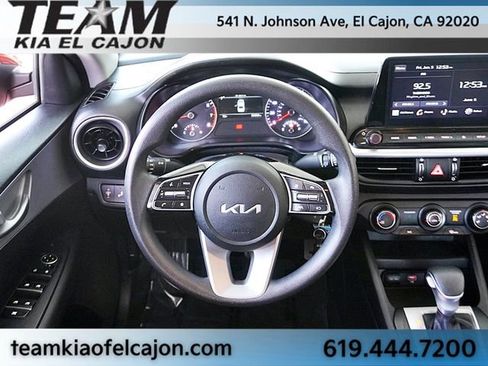 Used 2022 Kia Forte LXS w/ LXS Technology Package FWD image 18