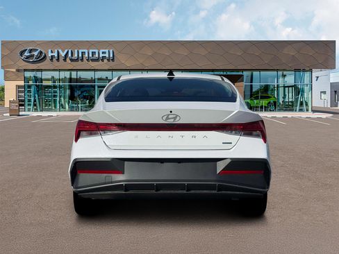 New 2026 Hyundai Elantra Hybrid FWD image 6