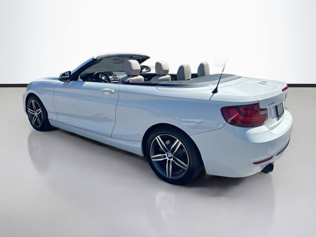 Used 2017 BMW 230i xDrive Convertible AWD/4WD image 9