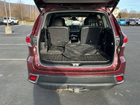 Used 2018 Toyota Highlander Limited image 29