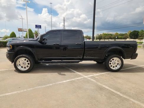 Used 2023 RAM 2500 Tradesman AWD/4WD image 4