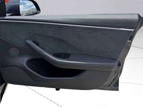 Used 2024 Tesla Model 3 Long Range image 53