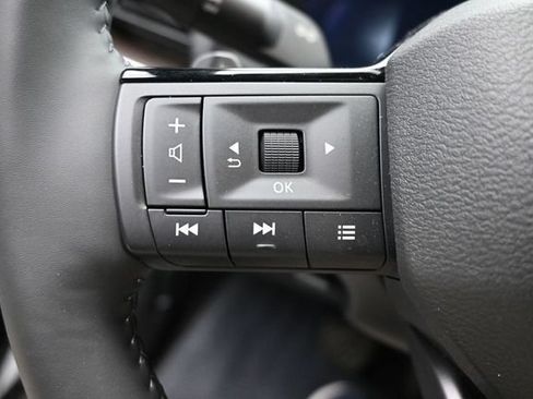 Used 2026 Nissan Rogue Platinum w/ Platinum Premium Package AWD/4WD image 27