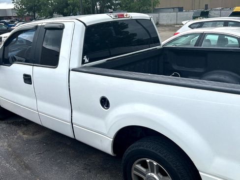 Used 2005 Ford F150 XLT image 6