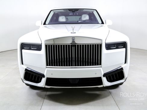 Certified 2025 Rolls-Royce Cullinan image 7