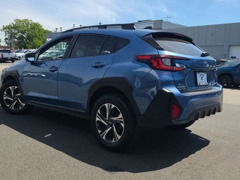 Used 2024 Subaru Crosstrek 2.0i Premium AWD/4WD image 5