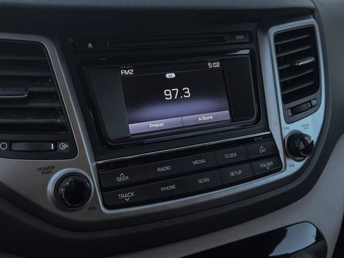 Used 2016 Hyundai Tucson SE w/ Option Group 02 image 18