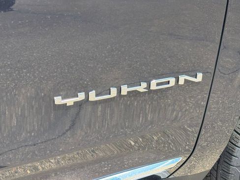 New 2026 GMC Yukon Elevation w/ Elevation Premium Package AWD/4WD image 9