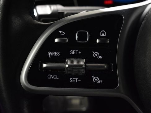 Used 2020 Mercedes-Benz GLE 350 4MATIC image 19