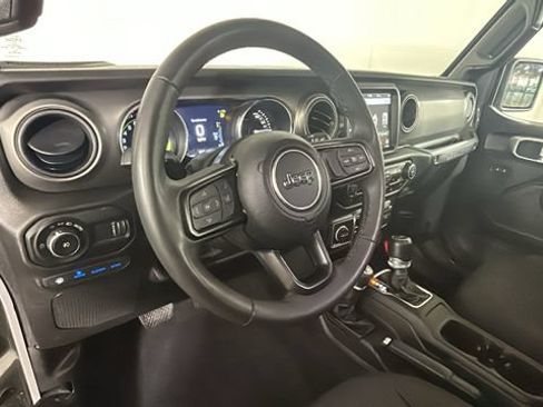Used 2023 Jeep Wrangler Unlimited w/ Cold Weather Group AWD/4WD image 12