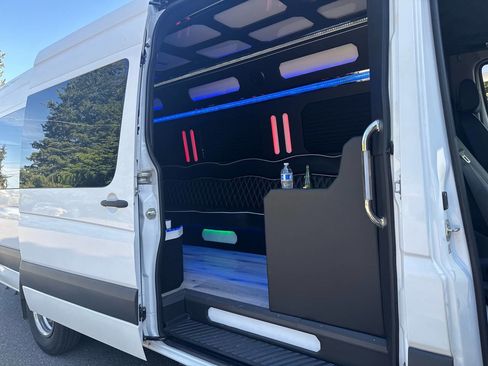 Used 2018 Mercedes-Benz Sprinter 3500 w/ Driver Comfort Package image 2