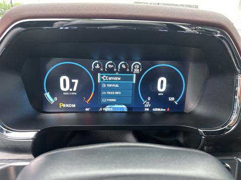 Used 2022 Ford F150 Lariat AWD/4WD image 16