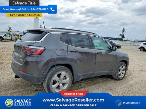 Used 2018 Jeep Compass Latitude w/ Popular Equipment Group FWD image 4