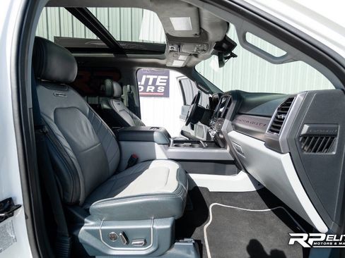 Used 2022 Ford F450 Limited w/ FX4 Off-Road Package image 91