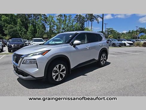 Used 2021 Nissan Rogue SV FWD image 21