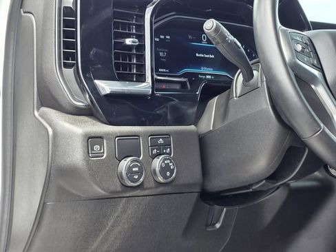 Used 2023 Chevrolet Silverado 1500 LT RWD image 19