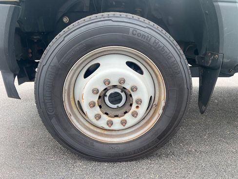 Used 2018 Ford F550 4x4 SuperCab Super Duty image 28