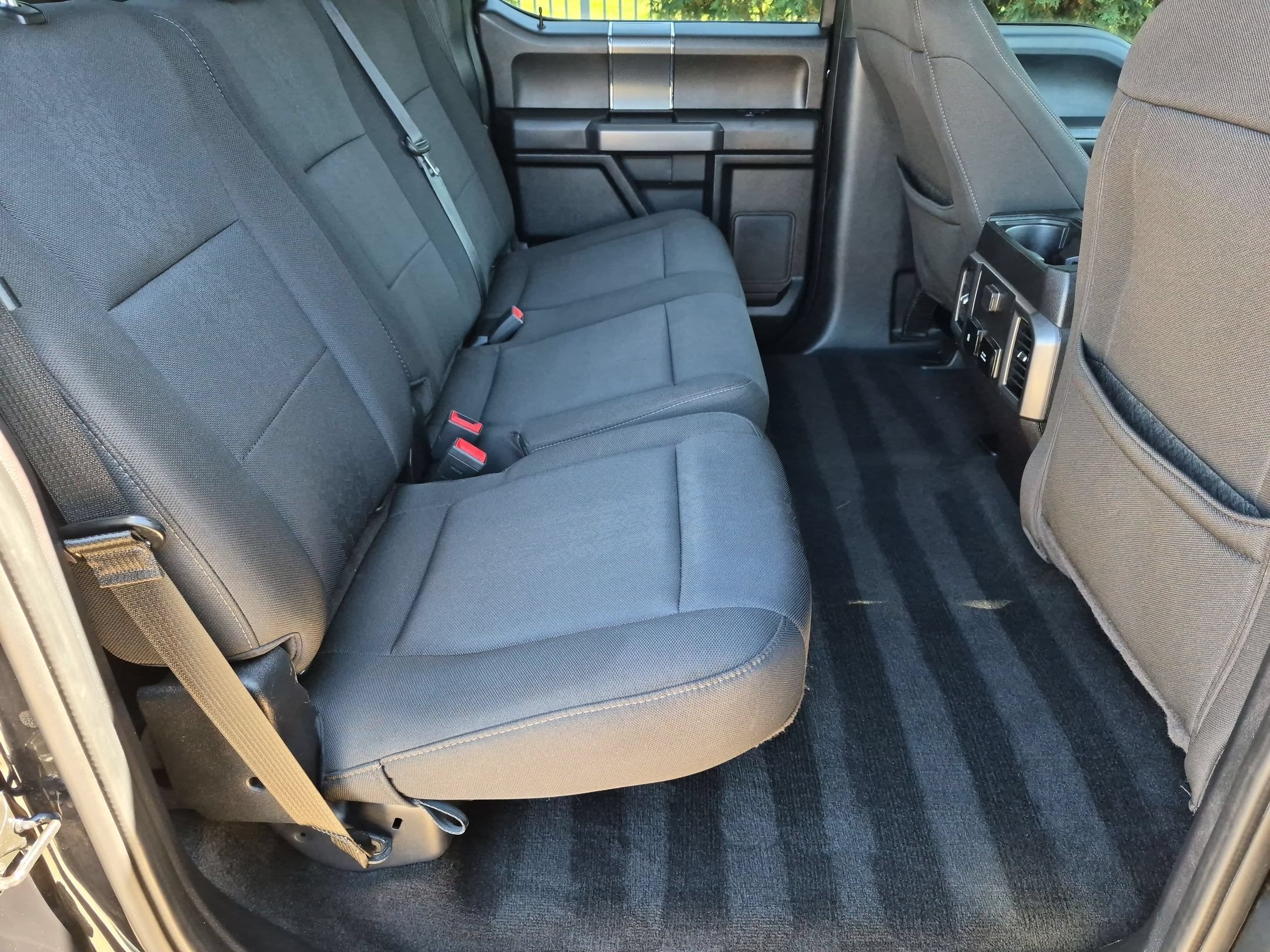 Used 2019 Ford F150 XLT w/ Equipment Group 302A Luxury AWD/4WD image 27