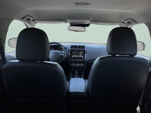 Used 2025 Mitsubishi Outlander Sport SE AWD/4WD image 13