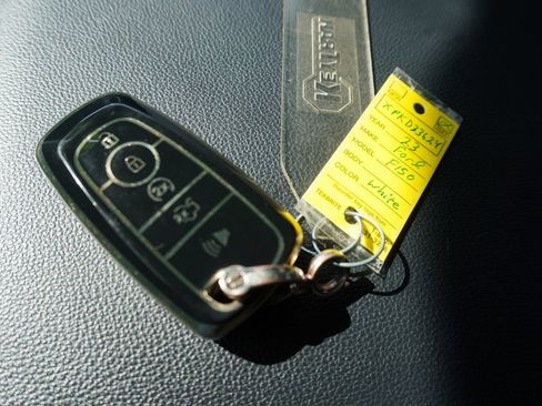 Certified 2023 Ford F150 Lariat image 36