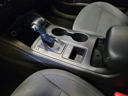 Used 2017 Kia Sorento L FWD image 26