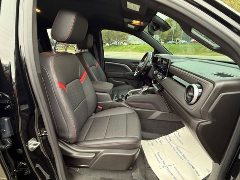 Certified 2024 Chevrolet Colorado Z71 w/ Z71 Convenience Package 2 image 29