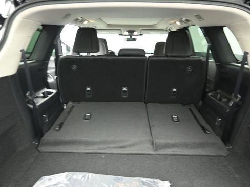 Certified 2025 INFINITI QX60 Luxe image 22