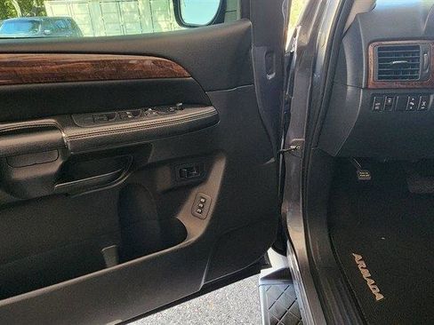 Used 2013 Nissan Armada Platinum RWD image 24