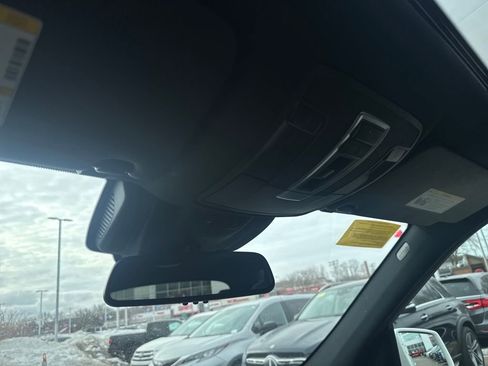 Used 2018 Mercedes-Benz GLE 350 4MATIC image 31