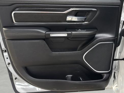 Used 2023 RAM 1500 Laramie AWD/4WD image 14