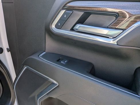 Certified 2025 Chevrolet Silverado 2500 LT w/ Safety Package image 28