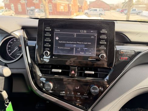 Used 2023 Toyota Camry LE image 18