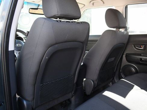 Used 2011 Kia Soul + image 21