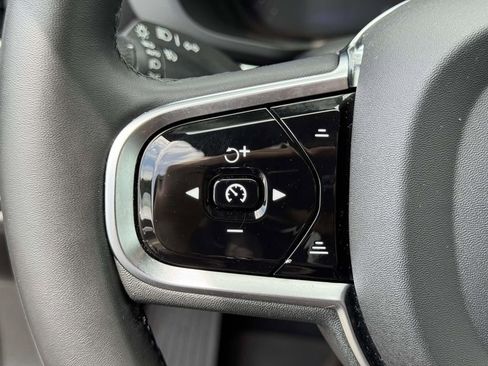Used 2024 Volvo XC60 B5 Plus w/ Protection Package Premier AWD/4WD image 22