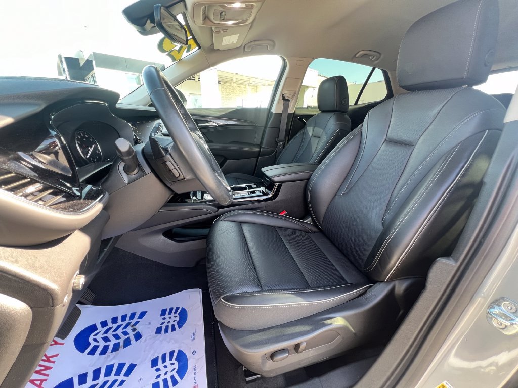 Used 2023 Buick Envision Essence AWD/4WD image 15