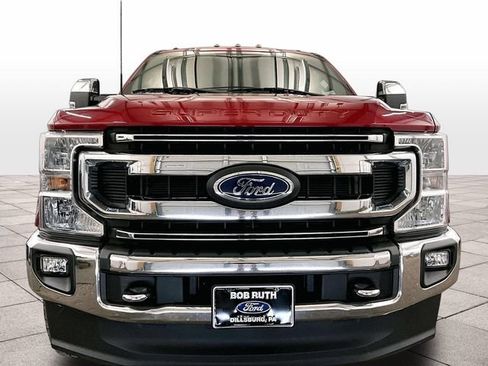 Used 2022 Ford F250 XLT w/ XLT Premium Package AWD/4WD image 3