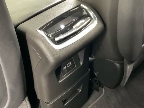 Used 2023 Cadillac XT6 Sport w/ Technology Package image 22