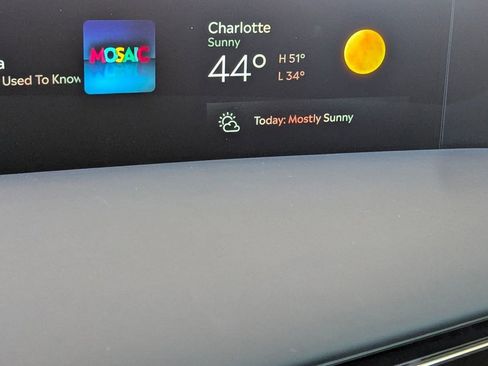 Used 2024 Lincoln Nautilus Reserve w/ Equipment Group 202A image 27