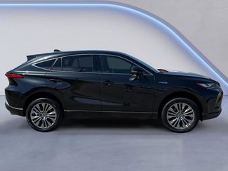 Used 2021 Toyota Venza Limited video 2