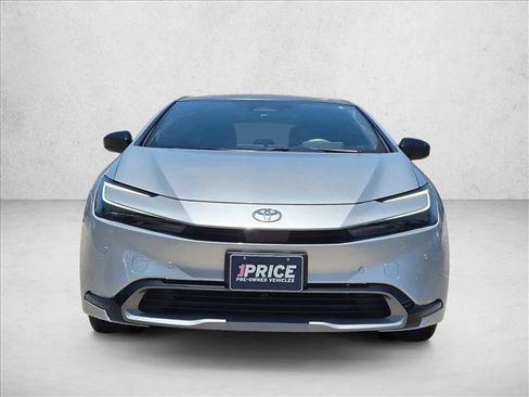 Used 2024 Toyota Prius Limited w/ Limited Premium Package FWD image 2