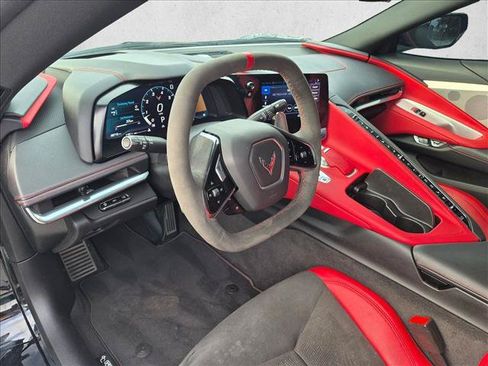 Used 2020 Chevrolet Corvette Stingray Preferred Cpe w/ 2LT Preferred Equipment Group RWD image 11