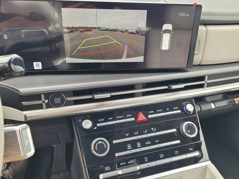 New 2026 Hyundai Santa Fe SE FWD image 9