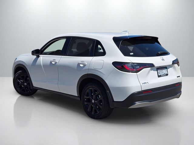 Used 2023 Honda HR-V Sport image 6