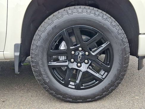 Certified 2026 Chevrolet Silverado 1500 Custom w/ Turbomax Blackout Package AWD/4WD image 8