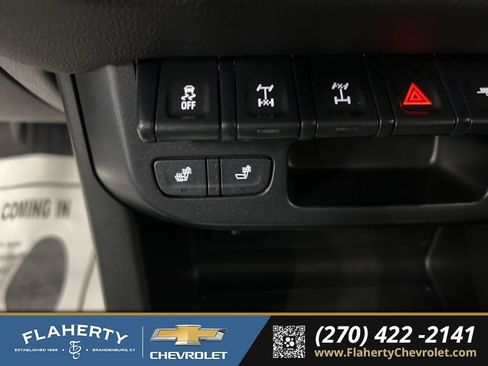 Used 2019 Chevrolet Colorado ZR2 w/ Colorado ZR2 Bison Edition image 32