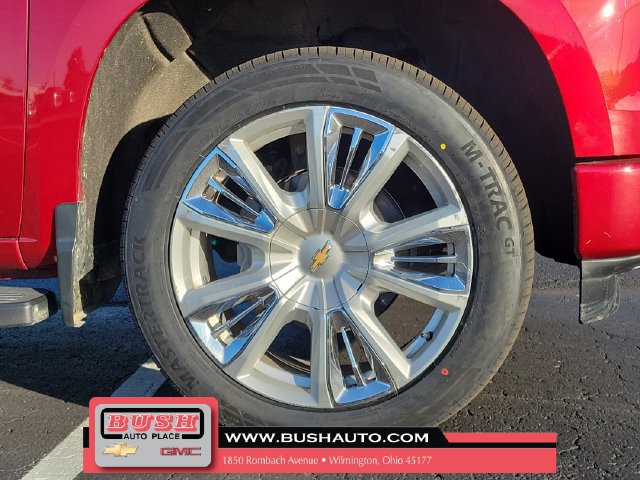 Used 2022 Chevrolet Silverado 1500 High Country w/ High Country Premium Package AWD/4WD image 5