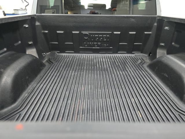 Used 2025 Chevrolet Silverado 1500 LT AWD/4WD image 8