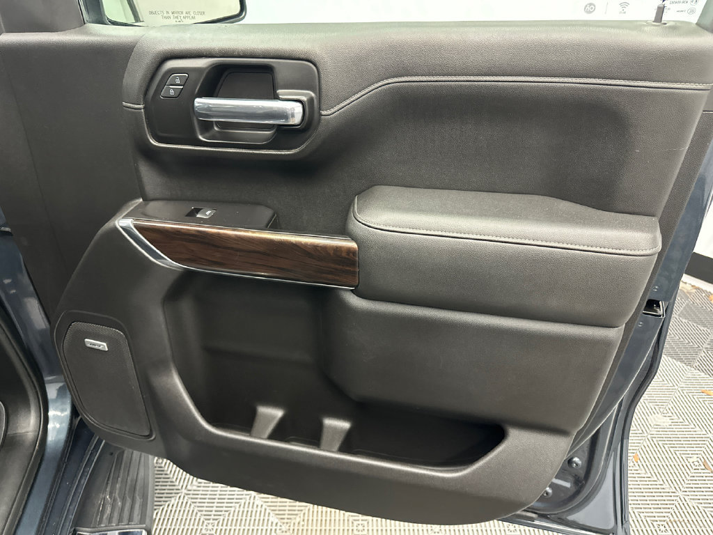 Used 2019 GMC Sierra 1500 SLT w/ SLT Premium Plus Package AWD/4WD image 16