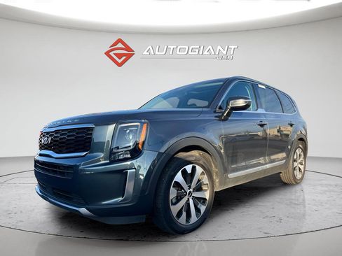 Used 2022 Kia Telluride S image 14